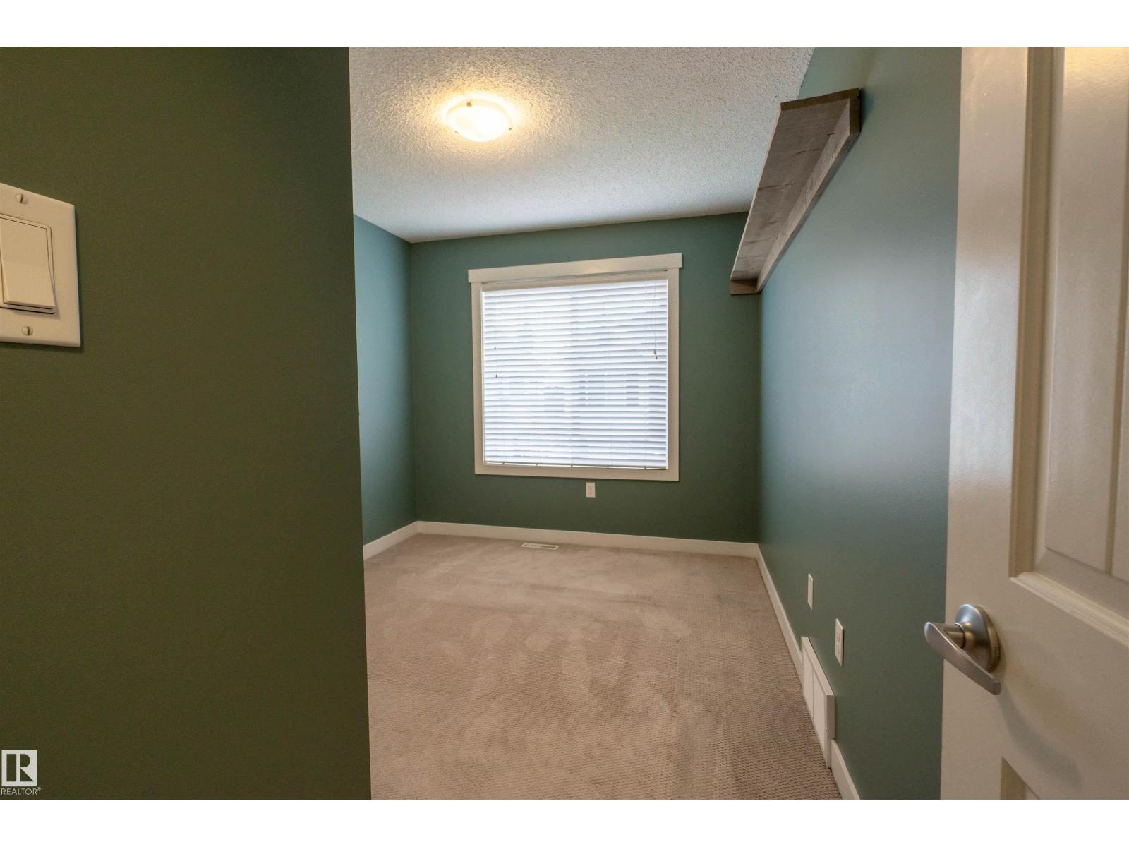 #75 – 8315 180 Avenue NW, Klarvatten — photo 23 of 29: Property photo