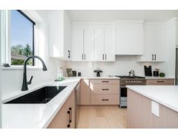 101 17059 0 Avenue, Surrey, BC V3Z9N9 Photo 13