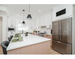101 17059 0 Avenue, Surrey, BC V3Z9N9 Photo 14