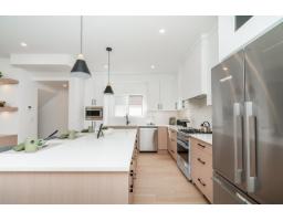 101 17059 0 Avenue, Surrey, BC V3Z9N9 Photo 10