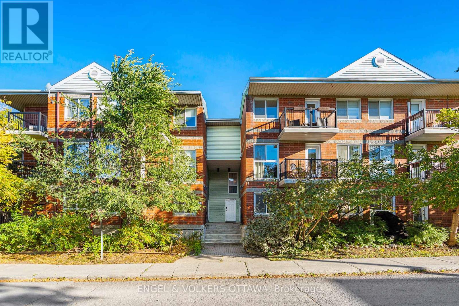#3 4 O'MEARA STREET - Image 29
