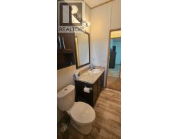 48 Wilderness Heights Drive, Elkford, BC V0B1H0 Photo 22