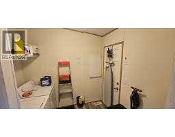 48 Wilderness Heights Drive, Elkford, BC V0B1H0 Photo 23