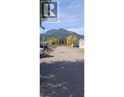 48 Wilderness Heights Drive, Elkford, BC V0B1H0 Photo 27