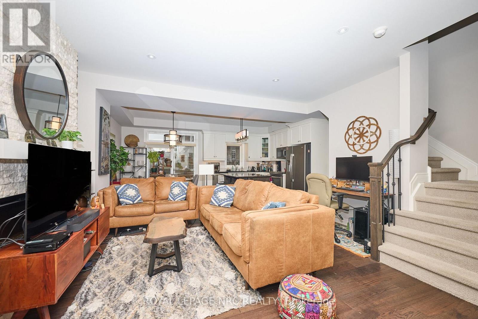 5 - 608 SIMCOE STREET, Niagara-on-the-Lake (Town) — photo 4