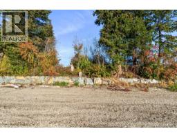 2836 Simpson Road, Lee Creek, BC V0E1M4 Photo 24