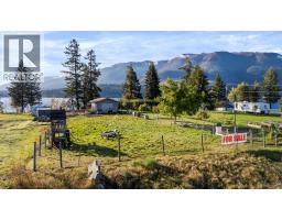 2836 Simpson Road, Lee Creek, BC V0E1M4 Photo 19