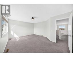 186 Panamount Drive NW - photo 16