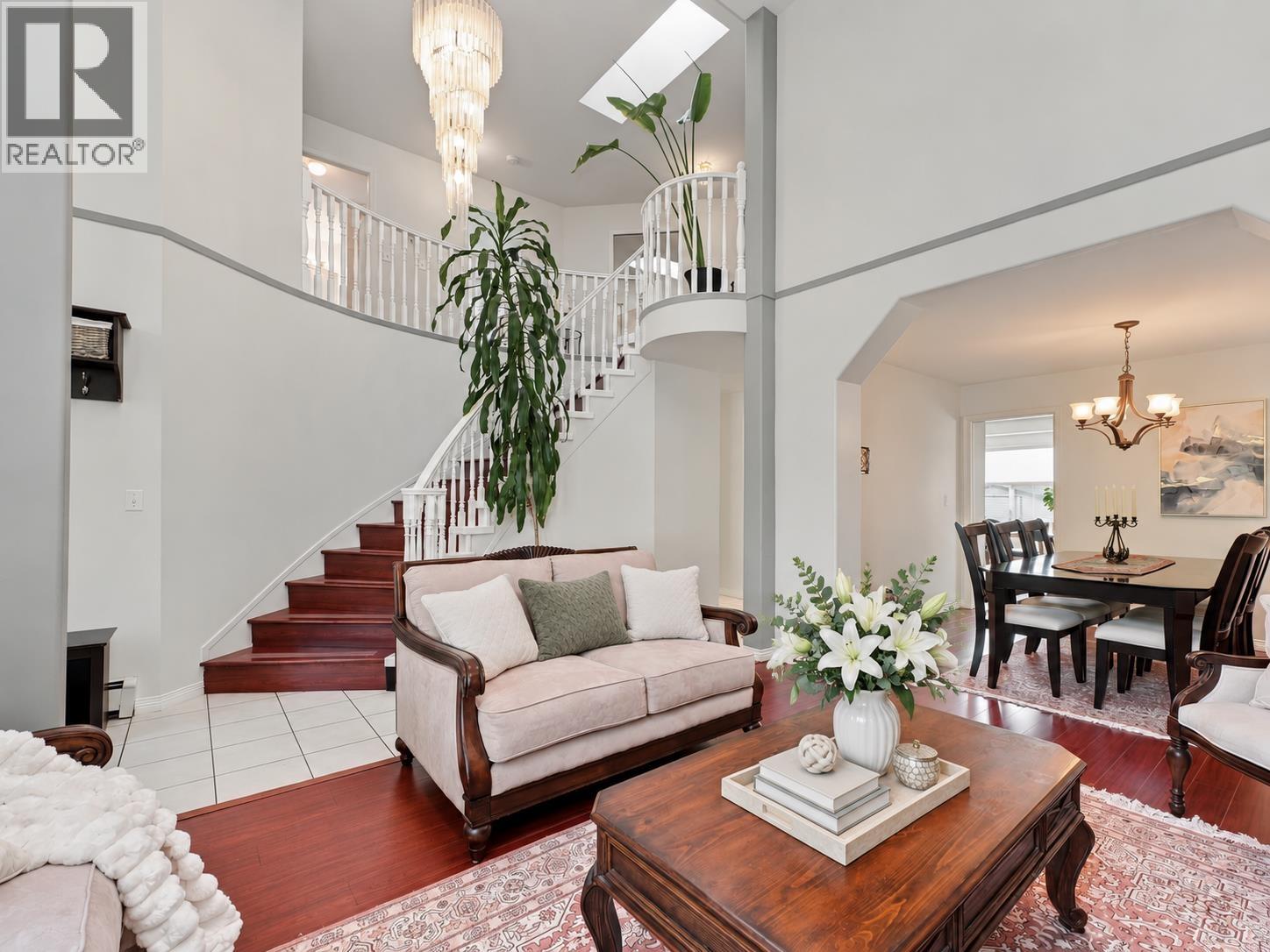 1226 PITT RIVER ROAD, Port Coquitlam British Columbia