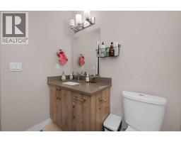 316 Saddlemont Boulevard NE - photo 40