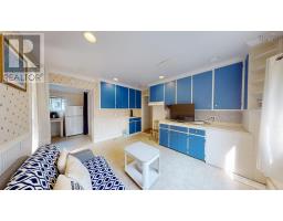 4pc Bathroom - 213 Victoria Street, Windsor, NS B0N2T0 Photo 12