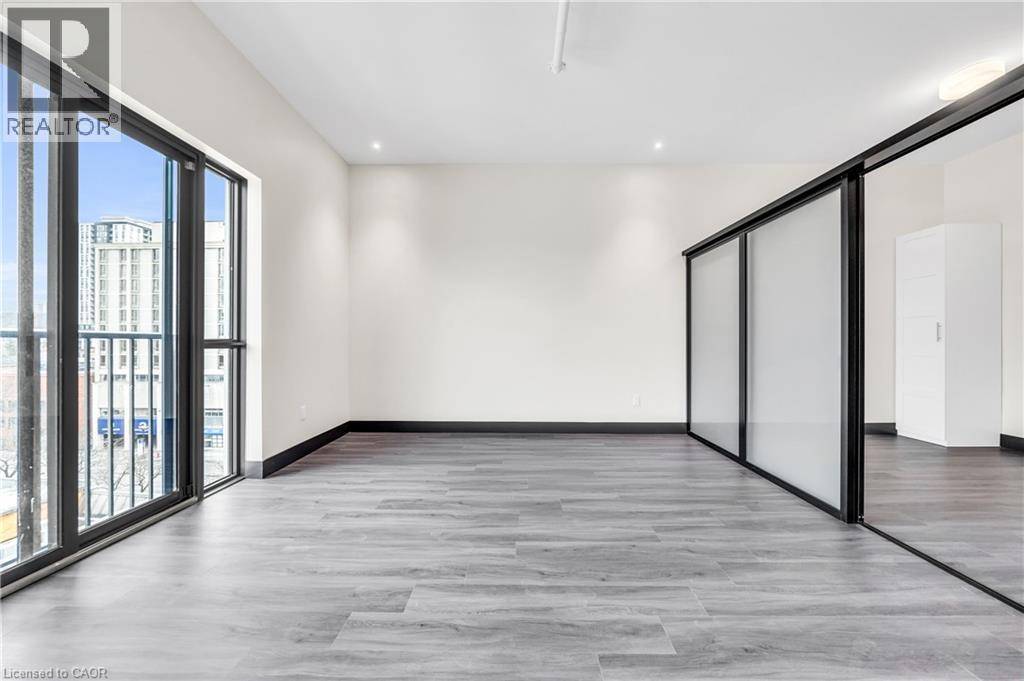 121 King Street East — photo 10