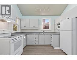 Kitchen - 7 Sheldon Street, Dundas, ON L9H4P3 Photo 10