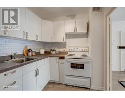 401 - 60 Montclair Avenue, Toronto, ON M5P1P7 Photo 10