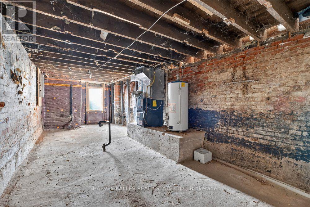 483 ROXTON ROAD - 17