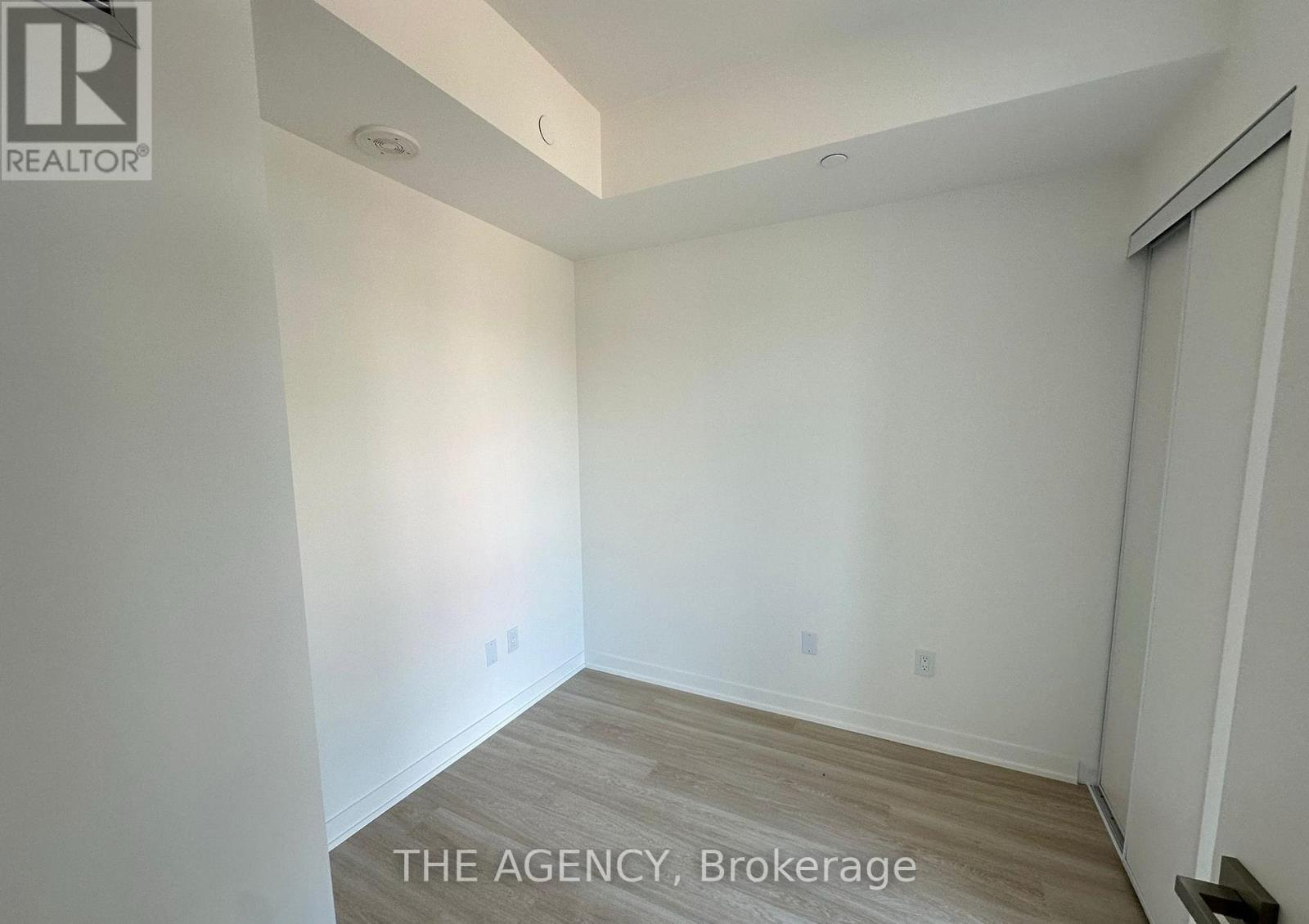 500 Wilson Avenue — photo 7