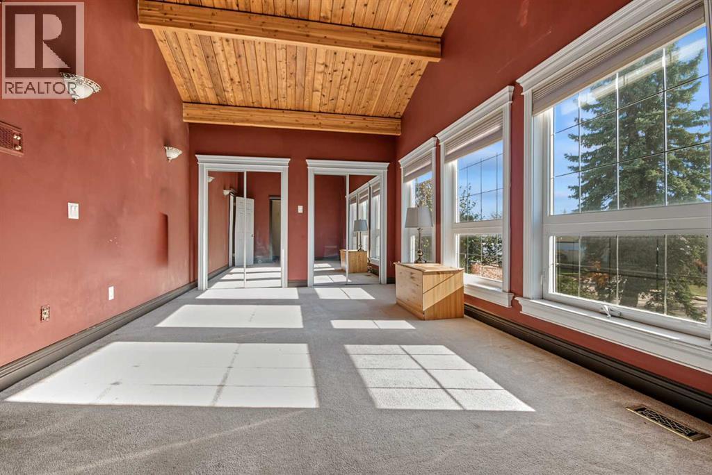 9816 105 Avenue - 23