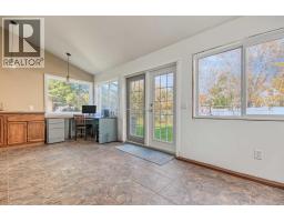 3pc Bathroom - 9816 105 Avenue, Grande Prairie, AB T8V1G8 Photo 10