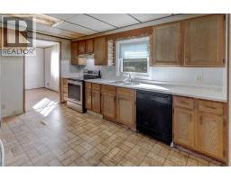 61 Huntstrom Drive NE - photo 15