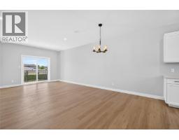 2022b Galerno Rd, Campbell River, BC V9W0A2 Photo 16