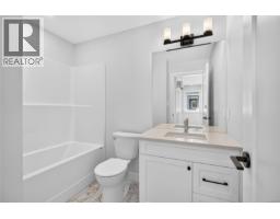 2022b Galerno Rd, Campbell River, BC V9W0A2 Photo 37