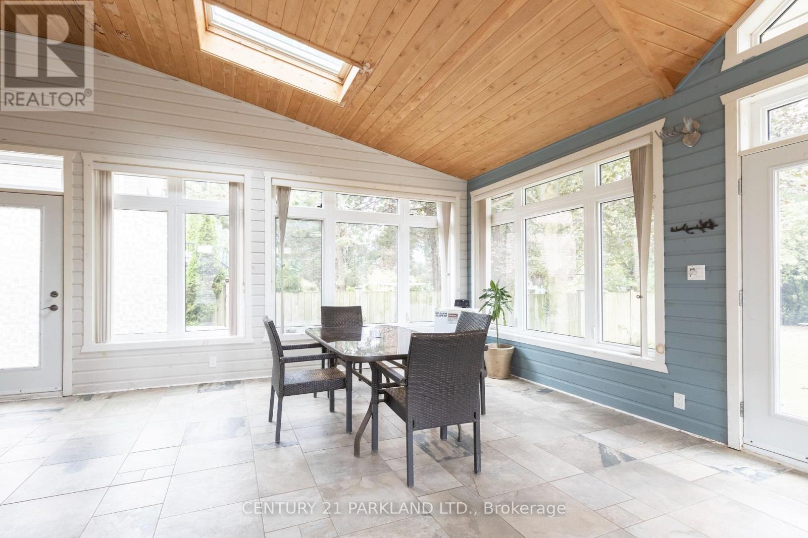 18 Napier Court, Whitby, ON photo 19