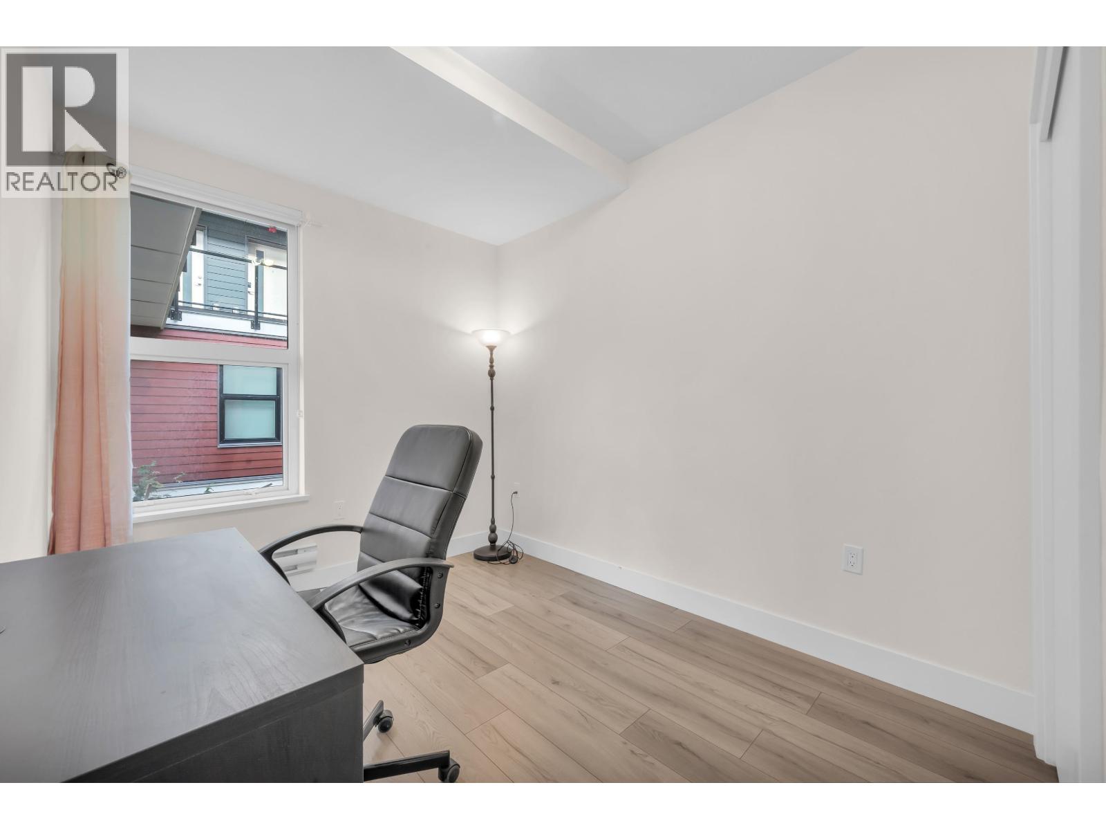 302 218 CARNARVON STREET, New Westminster