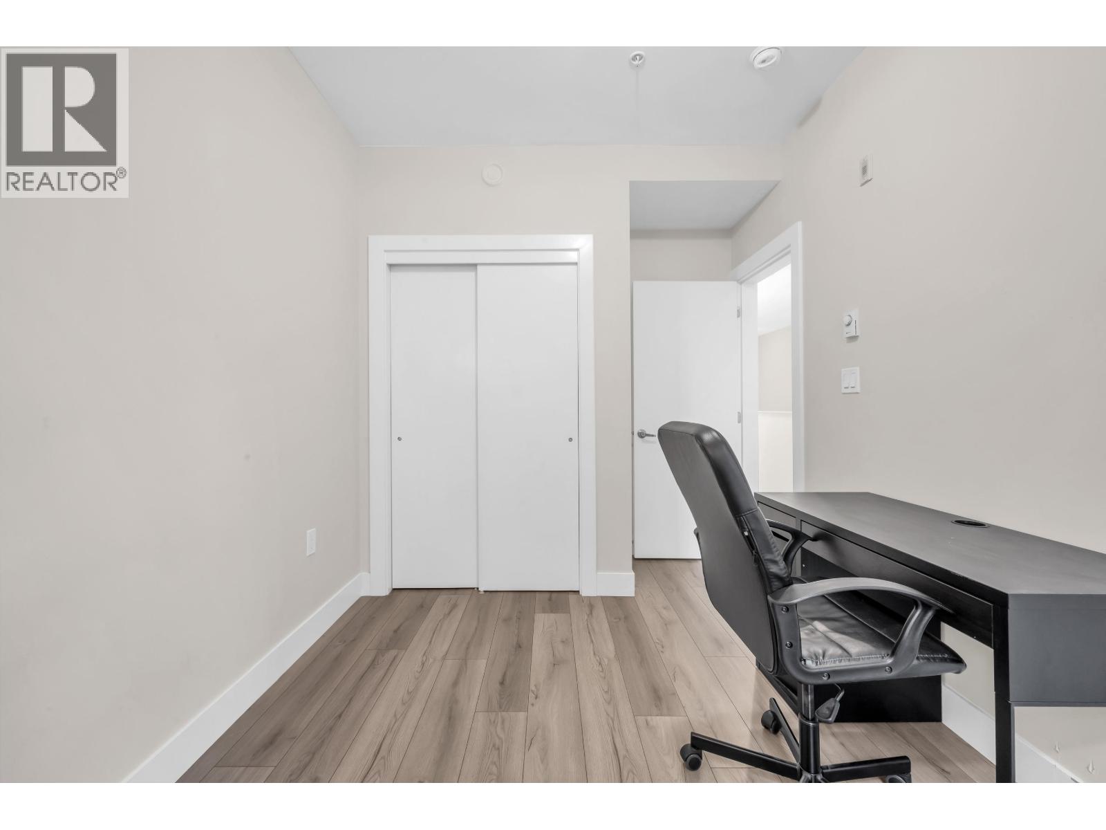 302 218 CARNARVON STREET, New Westminster