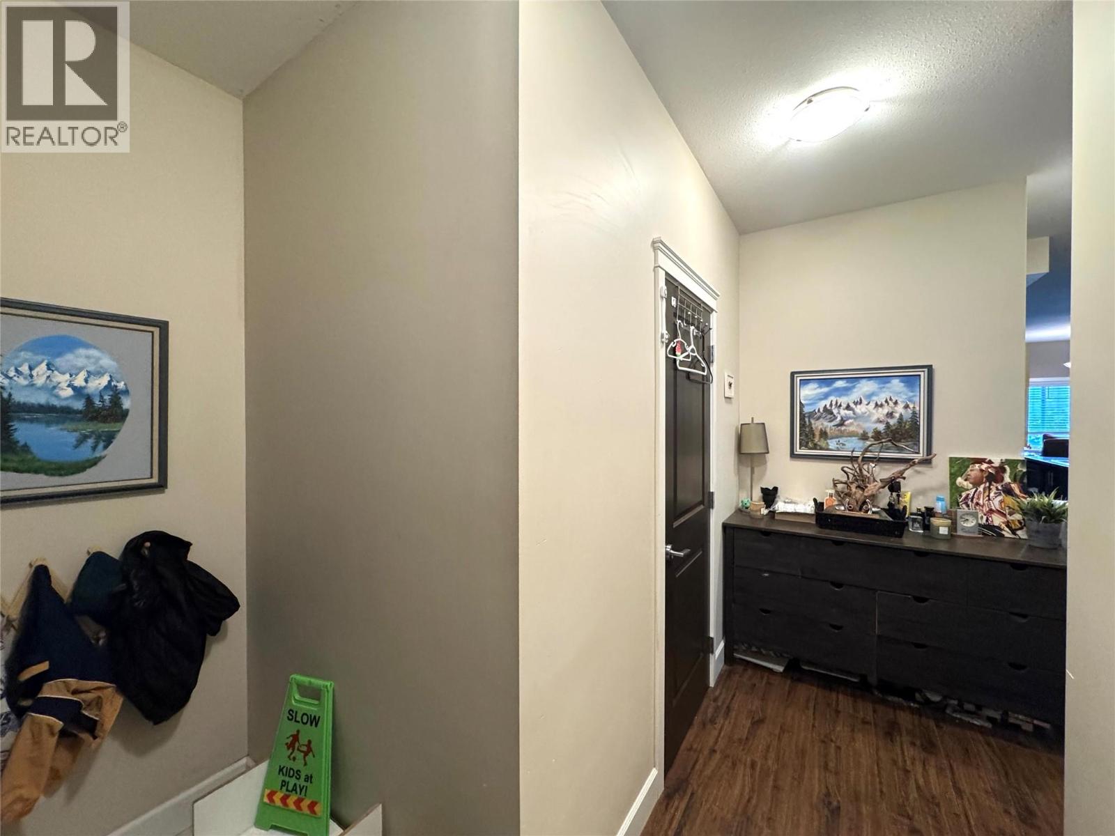 #306 2799 Clapperton Avenue - 3