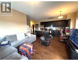 Living room - 2799 Clapperton Avenue Unit# 306, Merritt, BC V1K1A2 Photo 6