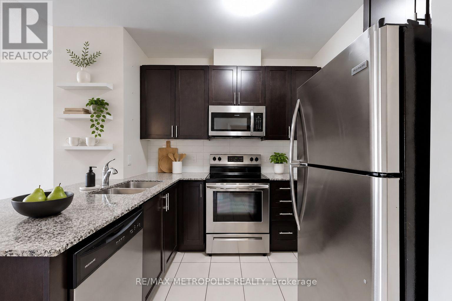 7325 Markham Road — photo 4