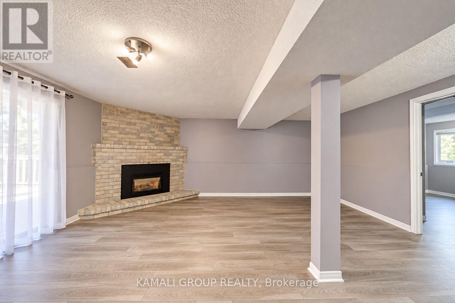 15 Ferguson Drive — photo 4