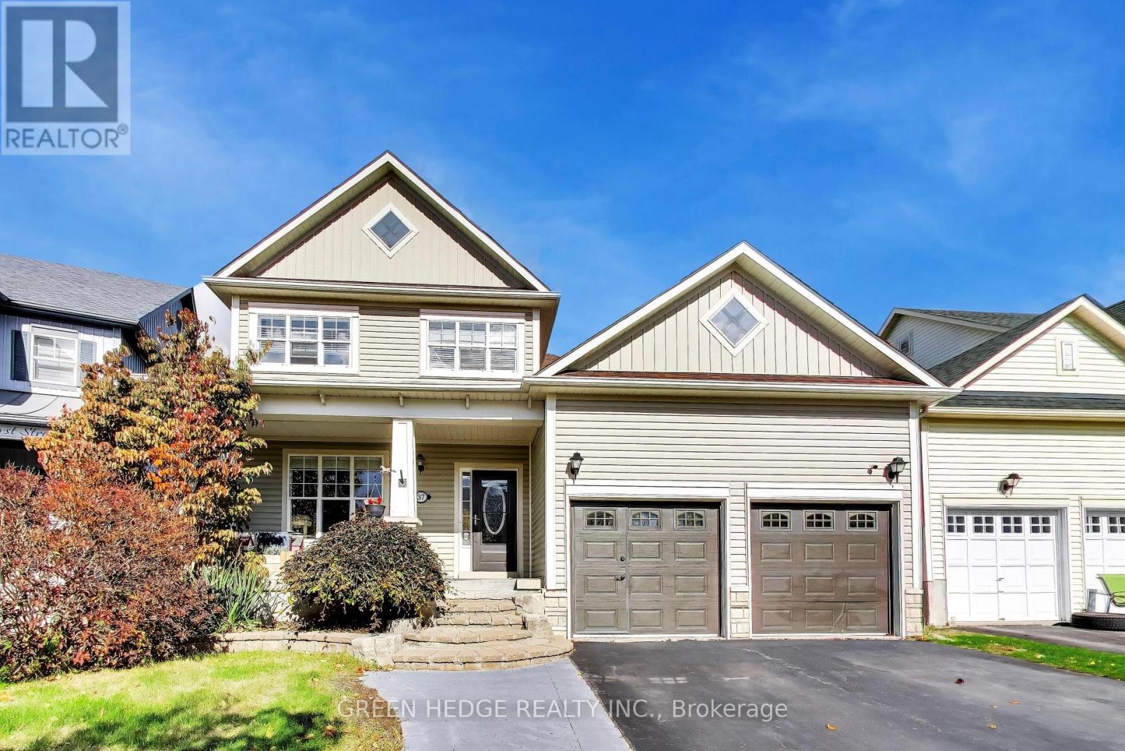 37 Hurst Street, Halton Hills, ON photo 2