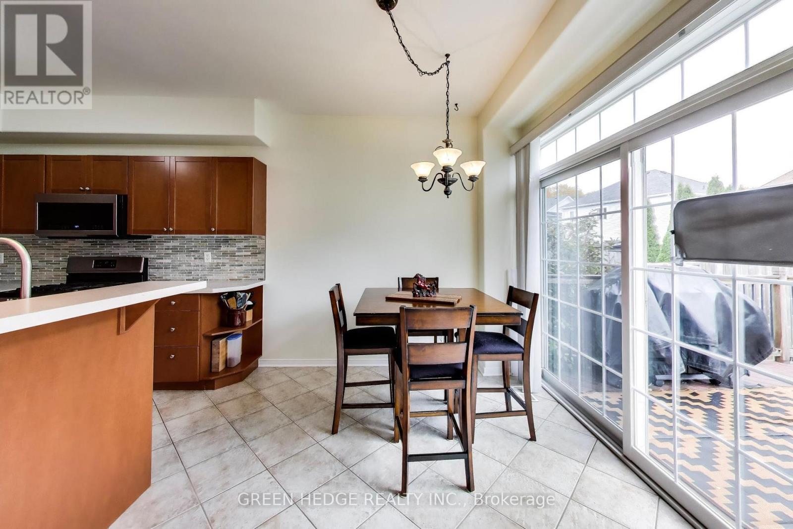 37 Hurst Street, Halton Hills, ON photo 9