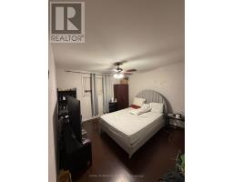 25 Four Leaf Drive, Toronto, ON M9V1M7 Photo 9