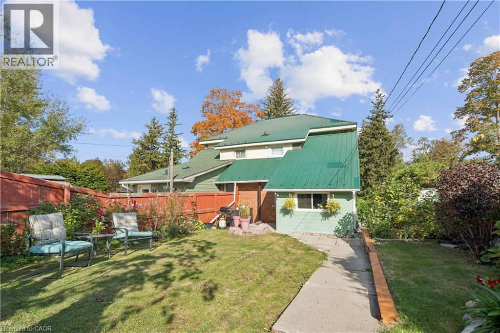 324 Daly Street — photo 40