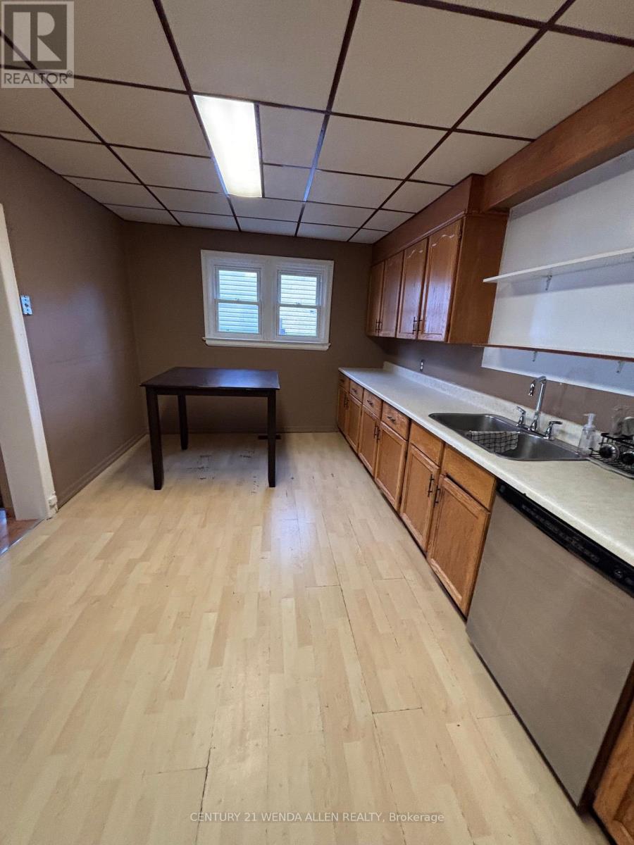 756 CEDAR STREET - 7