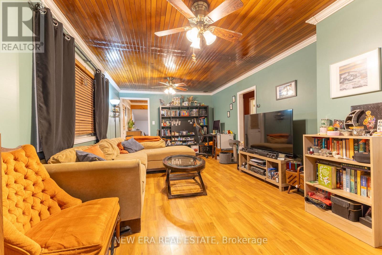 276 UPPER QUEEN STREET AVENUE - 7