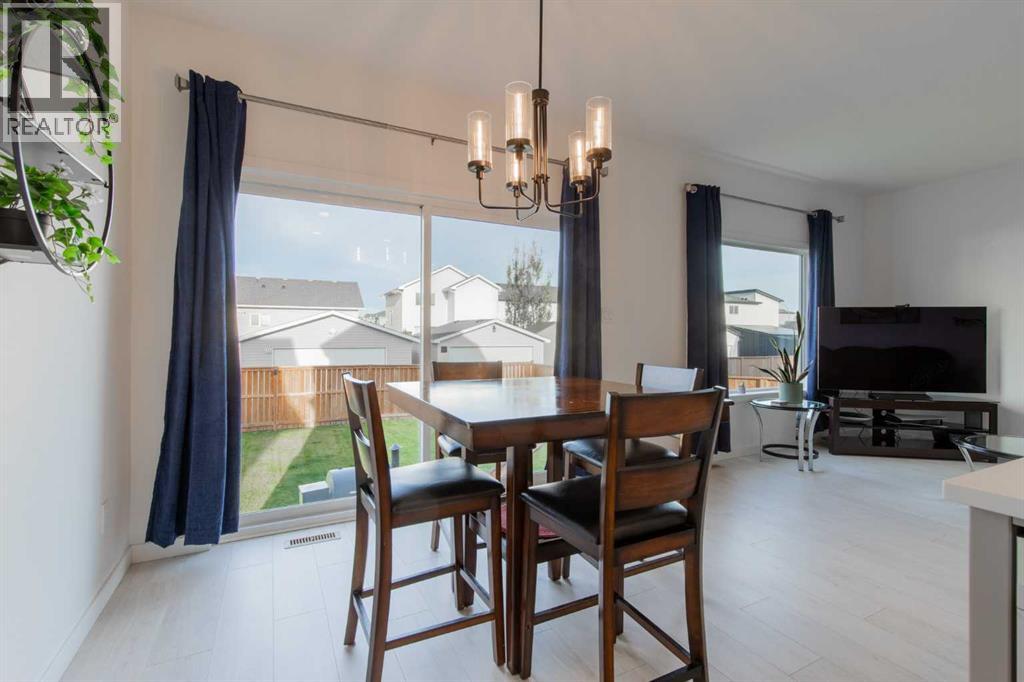 22 Goldenrod Place W - 12
