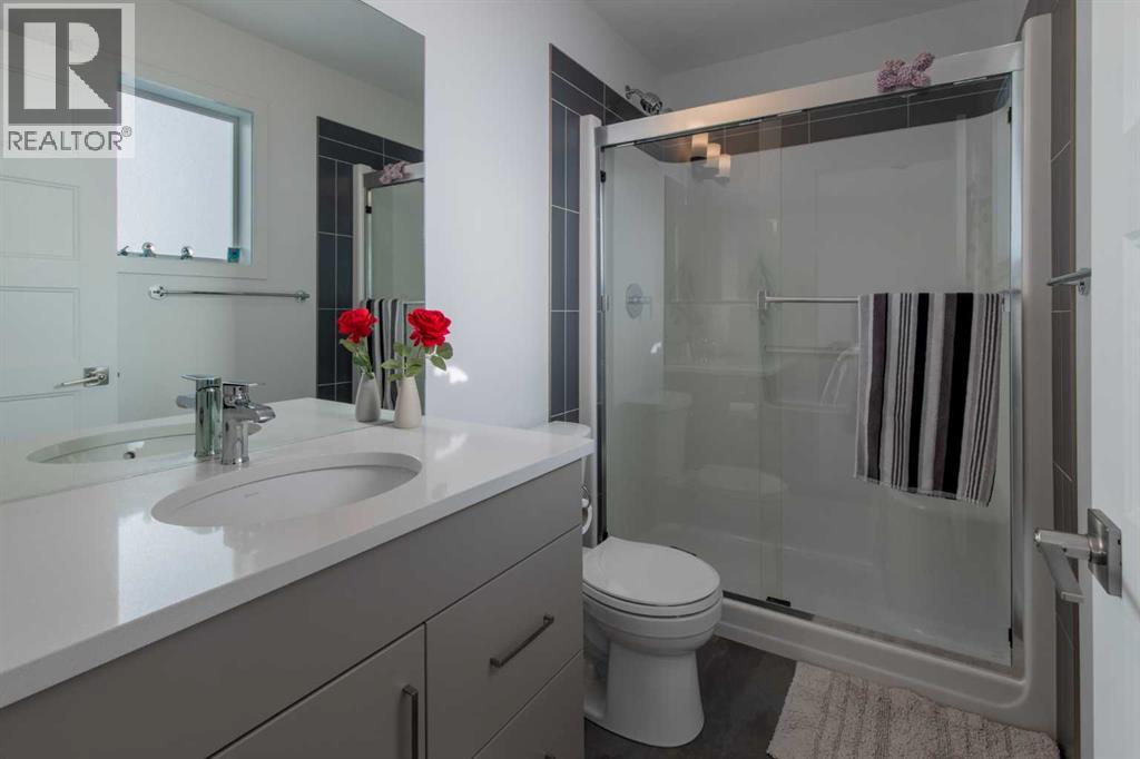22 Goldenrod Place W - 20