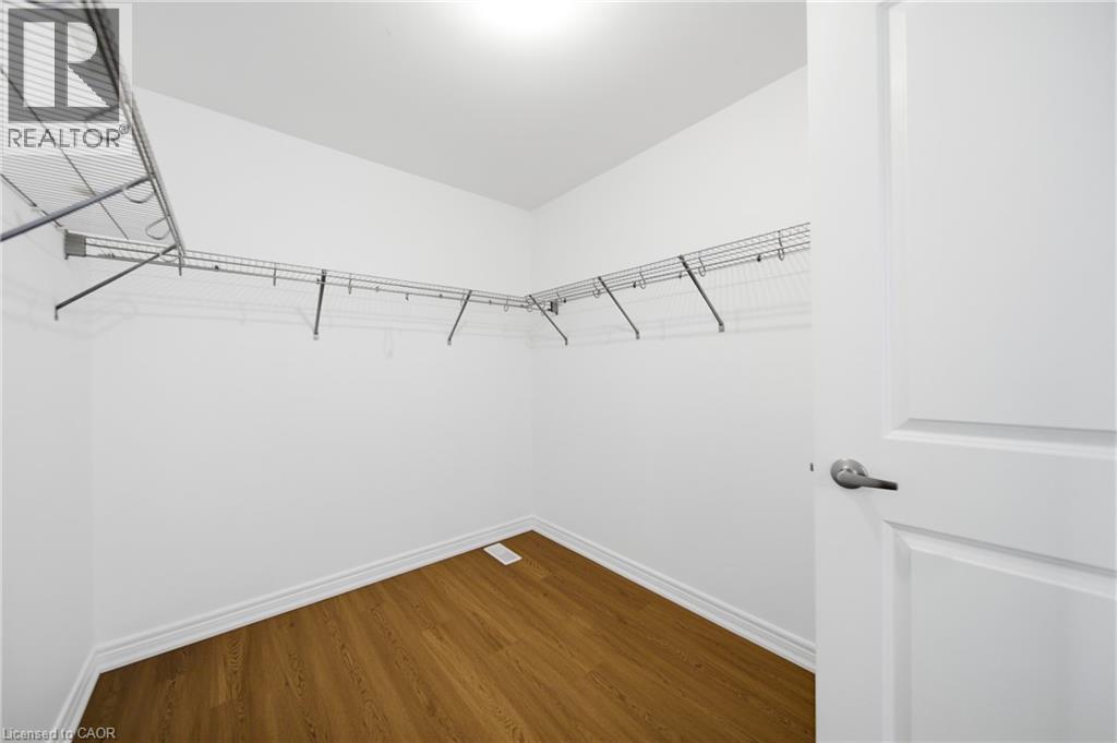 7 Heming Trail — photo 38