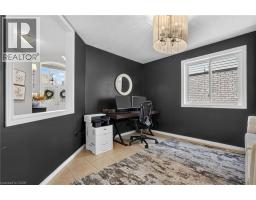 Family room - 28 Holkham Avenue, Ancaster, ON L9K1P1 Photo 9