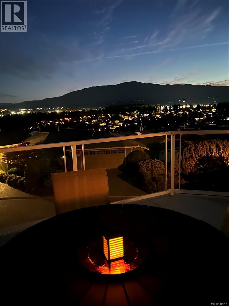 3385 Edgewood Dr, Nanaimo - Image 1
