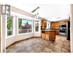 26 Evergreen Terrace SW - photo 16