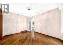 26 Evergreen Terrace SW - photo 9