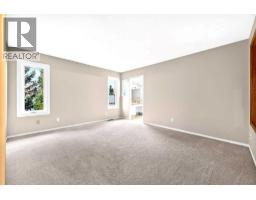 26 Evergreen Terrace SW - photo 27