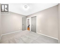 26 Evergreen Terrace SW - photo 31