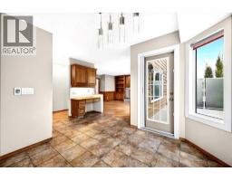 26 Evergreen Terrace SW - photo 17