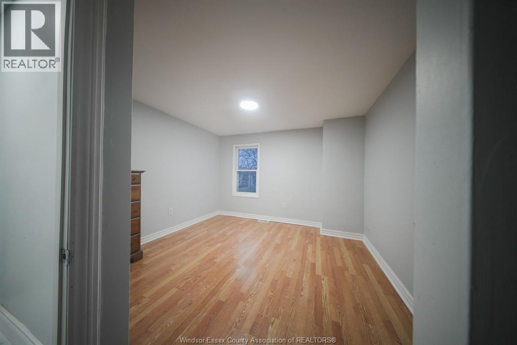 1591 MARTINDALE STREET - 14