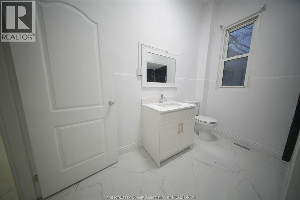 1591 MARTINDALE STREET - 19